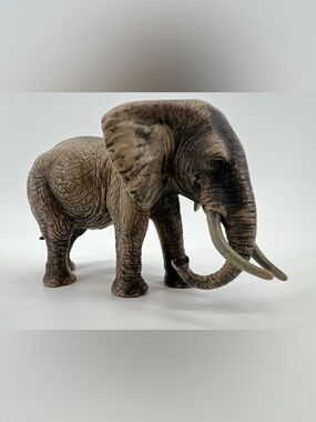 Hand-Painted Brown Elephant Sculpture – Decorative Home Art